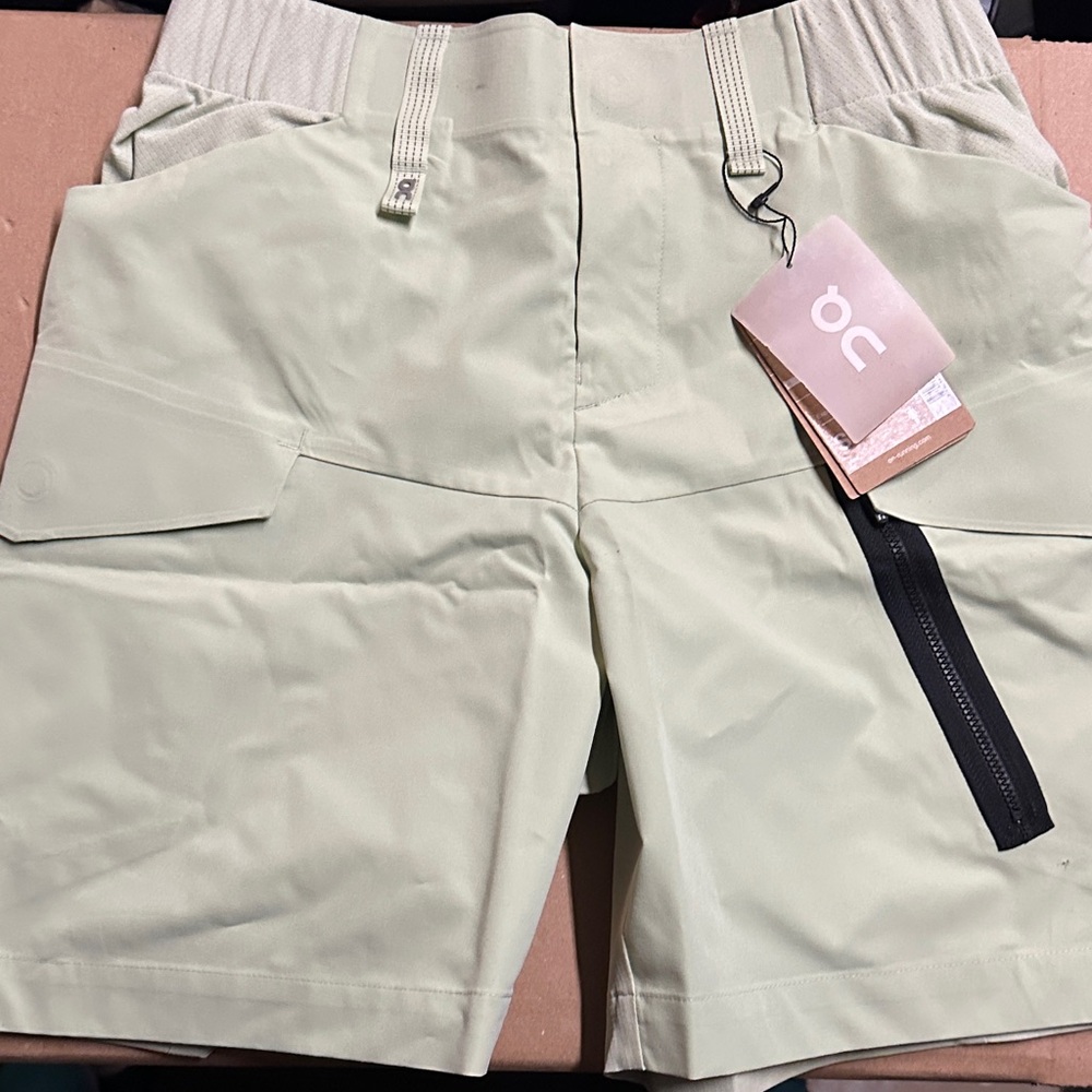 On Running Women's Light Sage Athletic Shorts